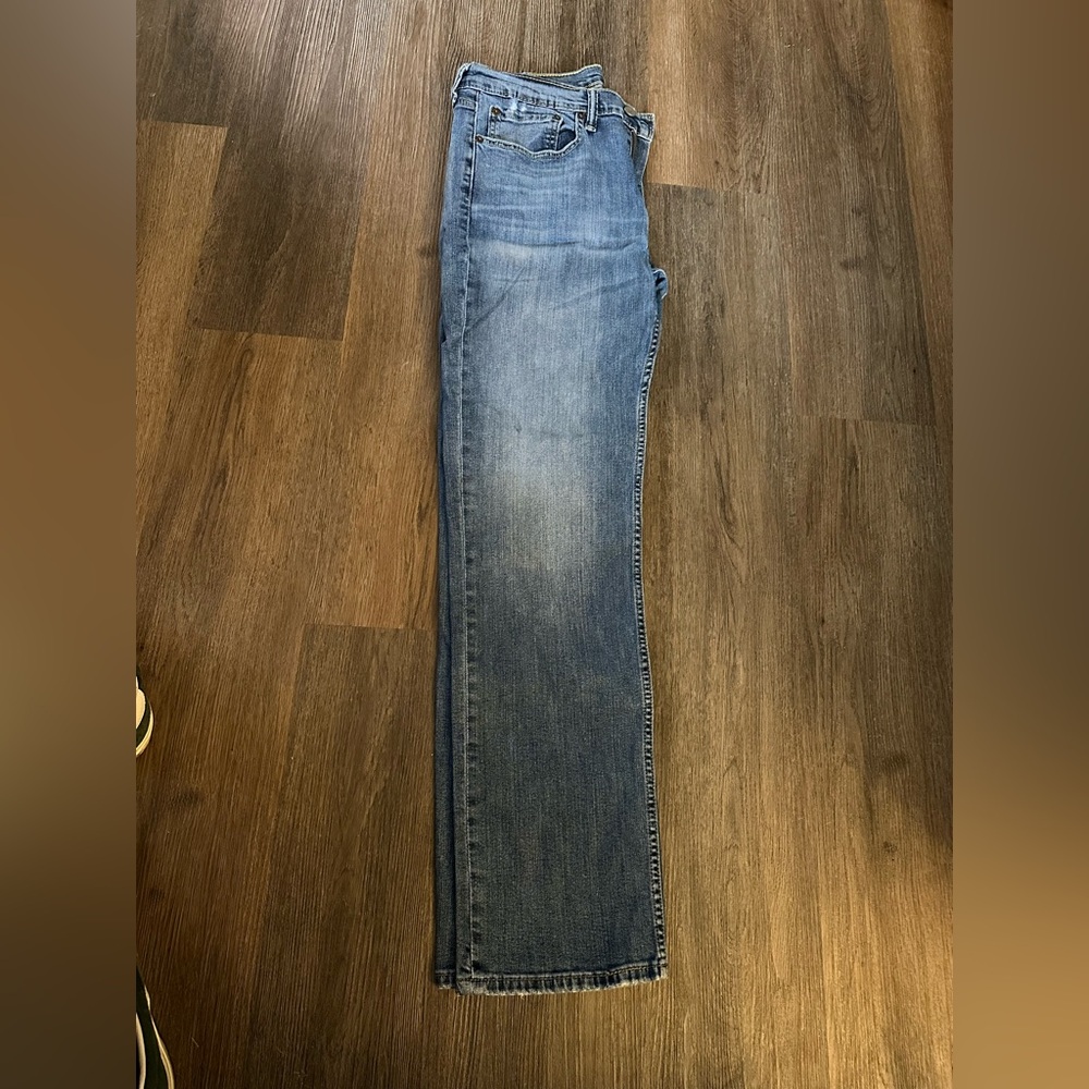 Levi's Blue Denim Jeans with Classic Patch
